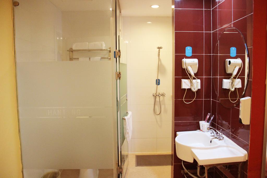 Hanting Express Shanghai Jinqiao Middle Yanggao Road Phòng bức ảnh